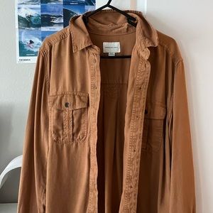 American Eagle button up